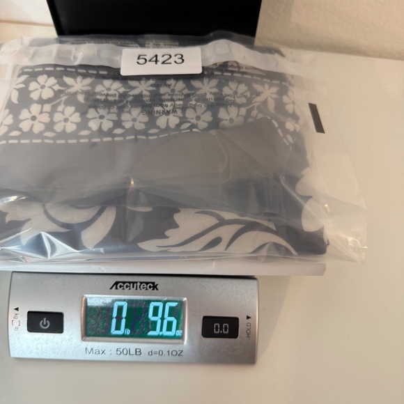 Ann Taylor Top Women XL NEW Gray Long Sleeve Floral Stretch Boat Neck Office - Picture 10 of 10